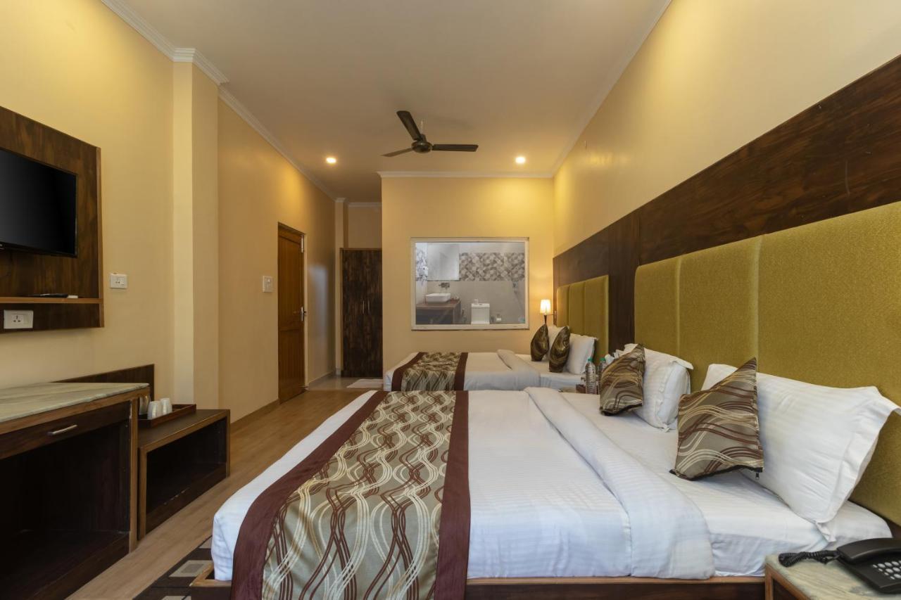 Hotel Peepal Tree Rishīkesh Dış mekan fotoğraf