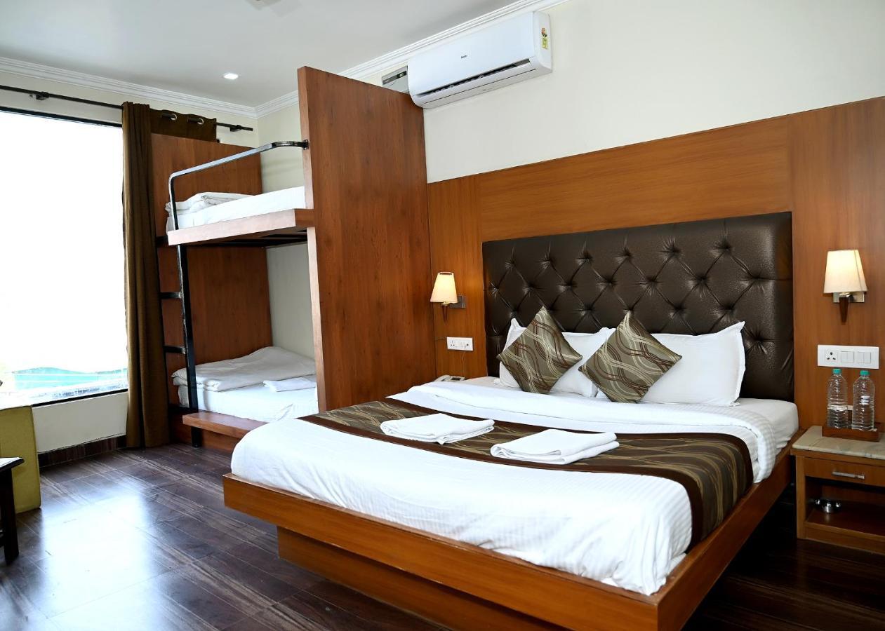 Hotel Peepal Tree Rishīkesh Dış mekan fotoğraf