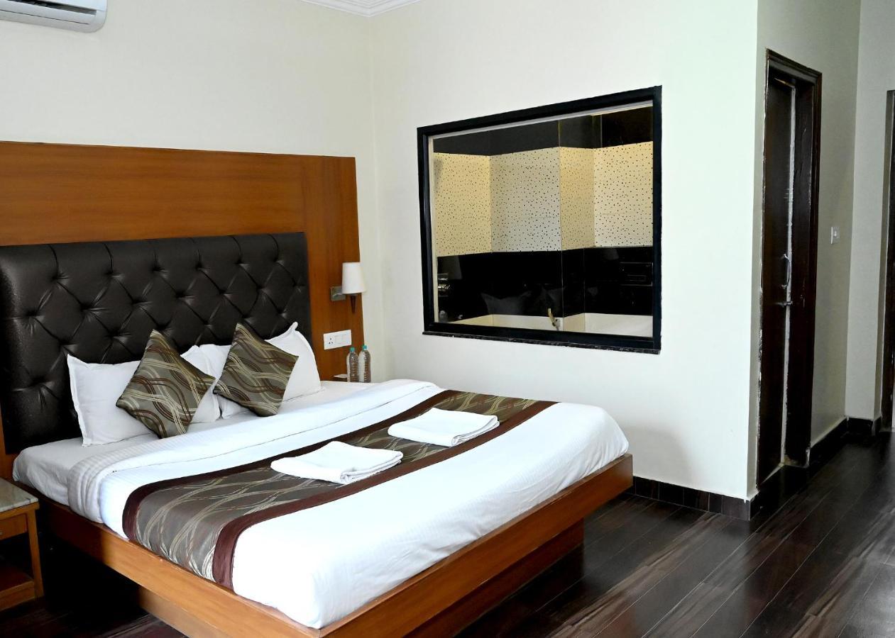 Hotel Peepal Tree Rishīkesh Dış mekan fotoğraf