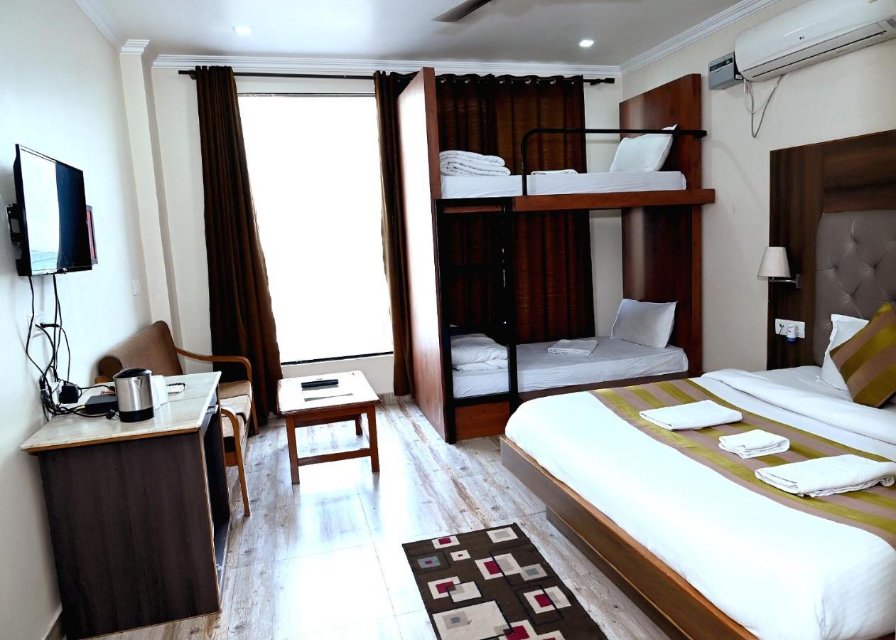 Hotel Peepal Tree Rishīkesh Dış mekan fotoğraf
