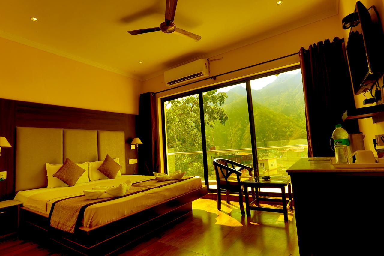 Hotel Peepal Tree Rishīkesh Dış mekan fotoğraf