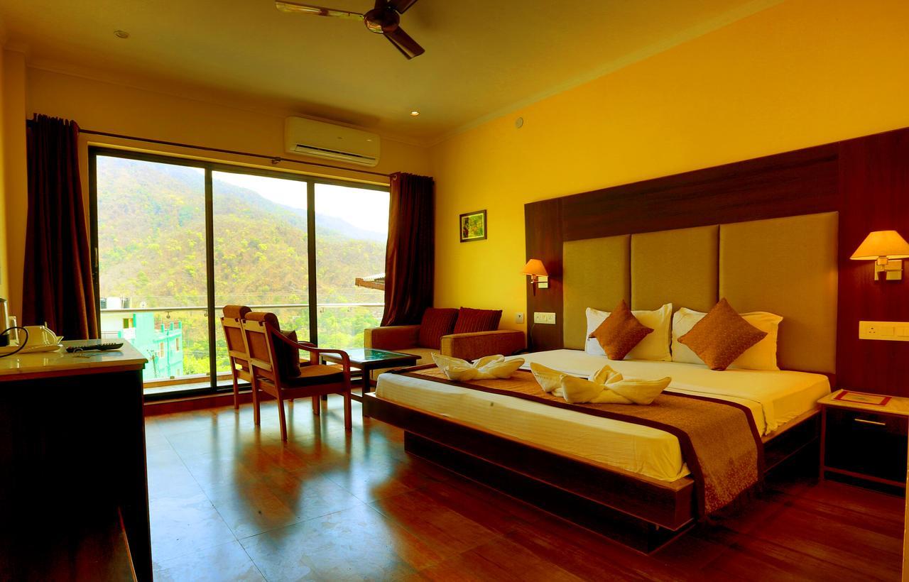 Hotel Peepal Tree Rishīkesh Dış mekan fotoğraf