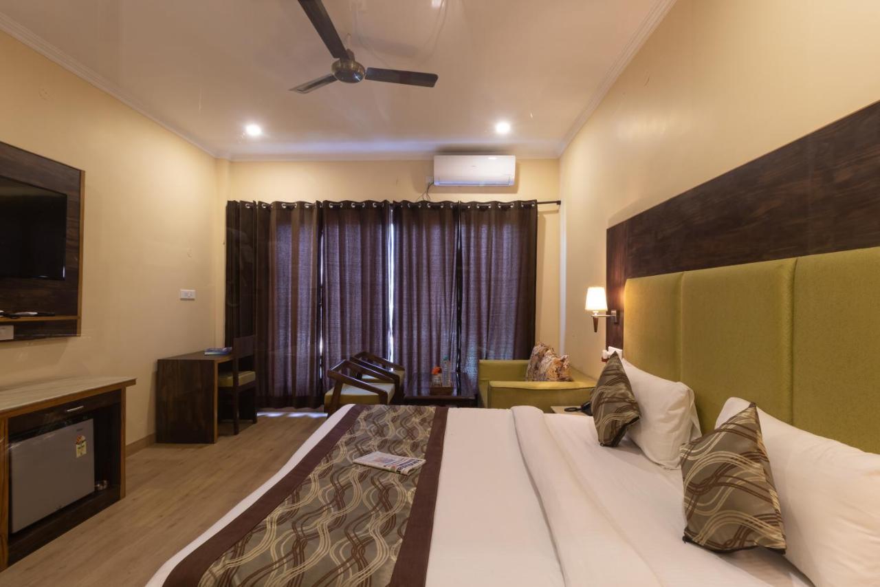 Hotel Peepal Tree Rishīkesh Dış mekan fotoğraf